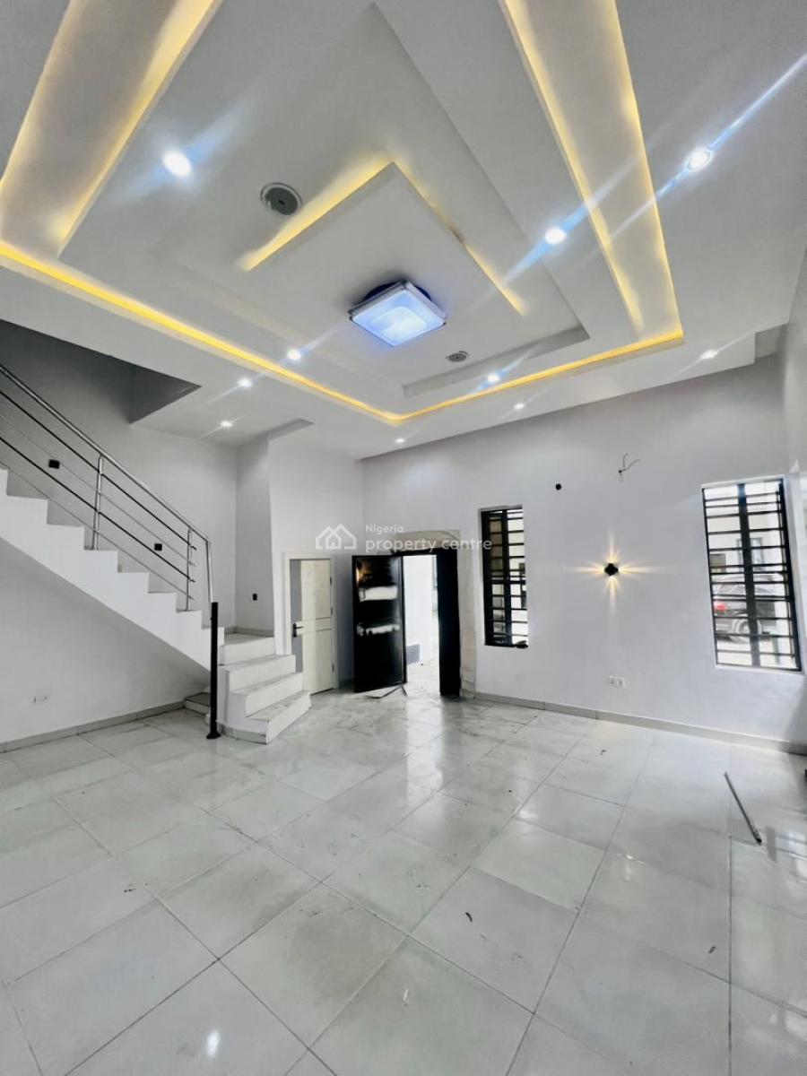 Distress Deal! Spacious 3 Bedroom Terrace Duplex, Ajah, Lagos, Terraced Duplex for Sale