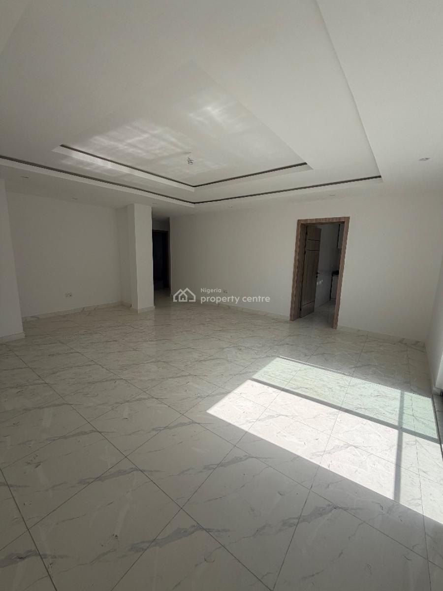 Lovely Spacious 2 Bedroom, Ologolo, Lekki, Lagos, Flat / Apartment for Sale