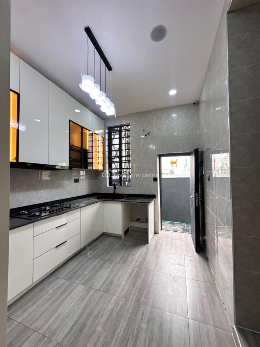 Contemporary Designed Semidetached House in Ikota, Ikota Estate, Lekki, Lagos, Semi-detached Duplex for Sale