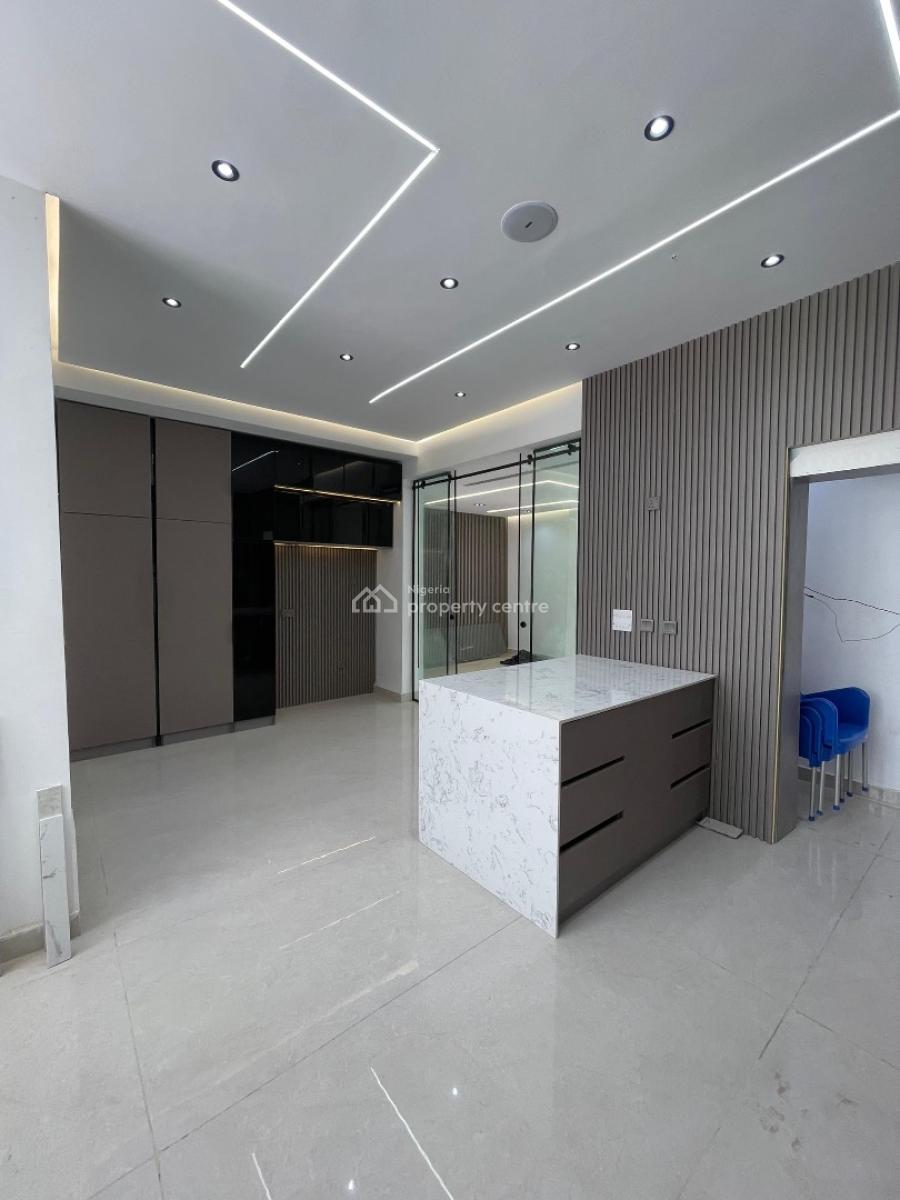 Luxurious 6 Bedroom Fully Detached Home, Lekki Phase 1, Lekki, Lagos, Detached Duplex for Sale
