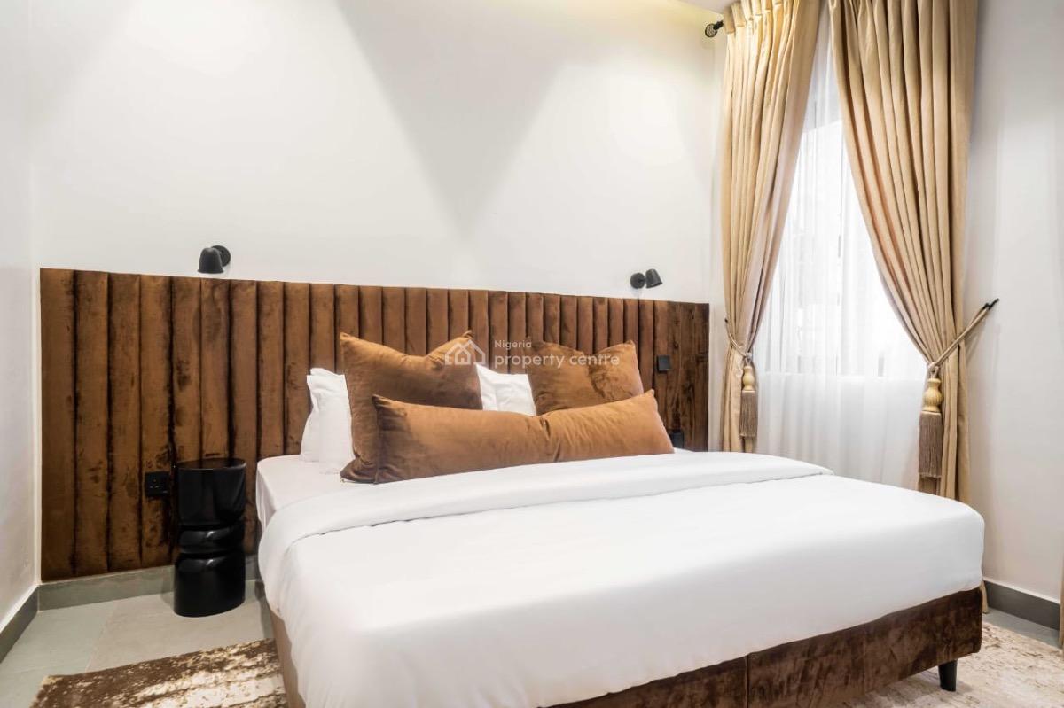Luxury 2 Bedrooms Cream Unit, Phase 1, Lekki, Lagos, Flat / Apartment Short Let
