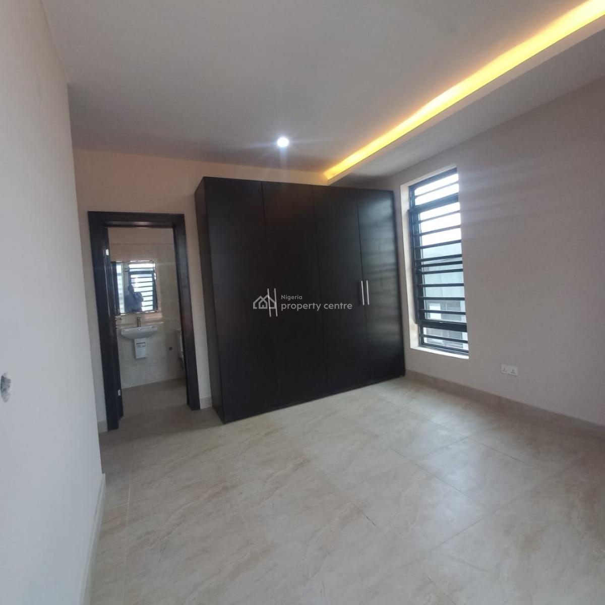 3 Bedroom, Off Admiralty Way, Lekki Phase 1, Lekki, Lagos, Flat / Apartment for Sale