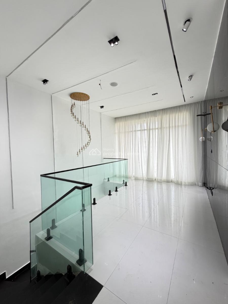 Self Compound 5 Bedroom Terraced Duplex in an Estate in Lekki Phase 1, Lekki Phase 1, Lekki Phase 1, Lekki, Lagos, Terraced Duplex for Sale