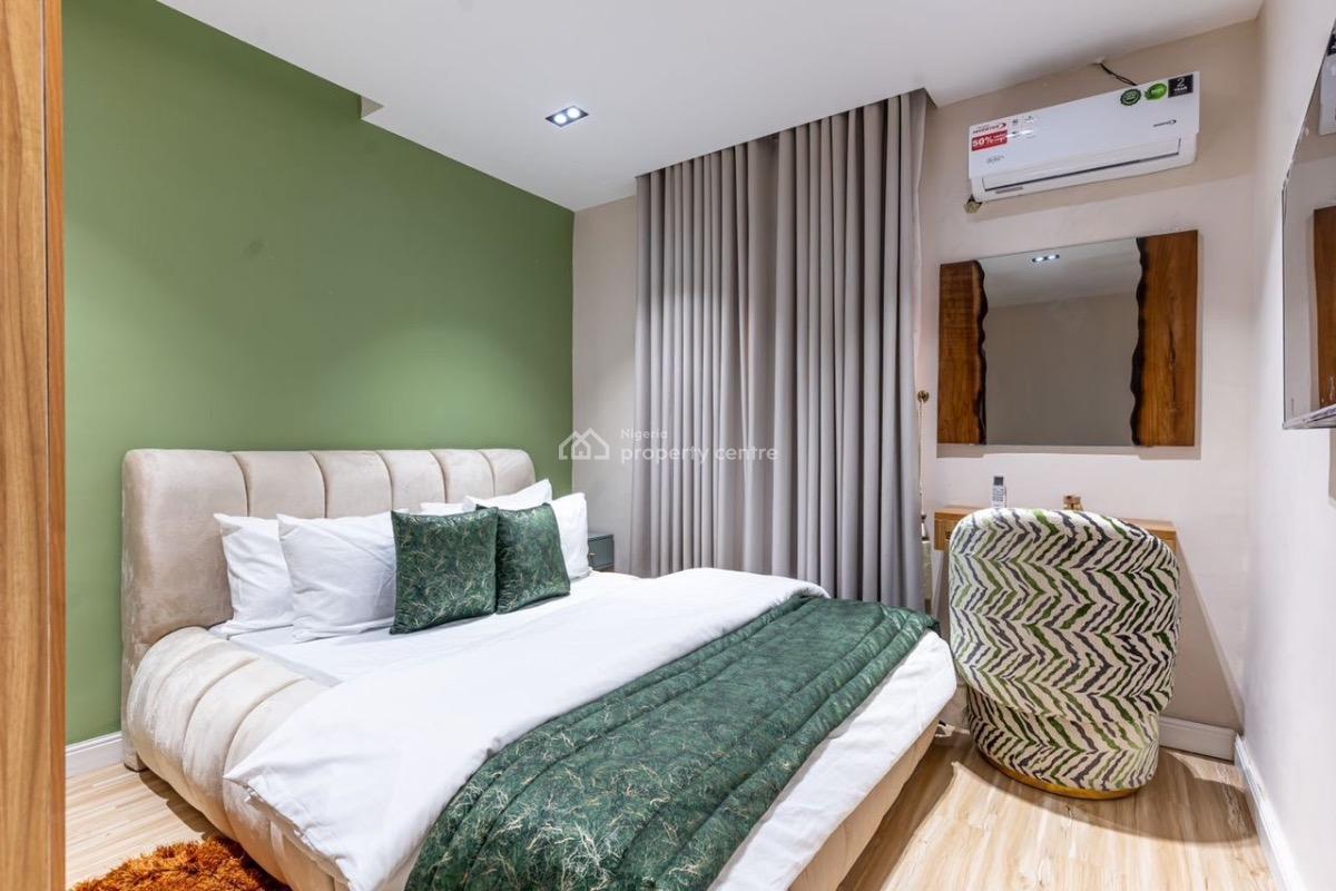Luxuriously Furnished One Bed in a Nice Estate, Yaba, Lagos, Mini Flat (room and Parlour) Short Let