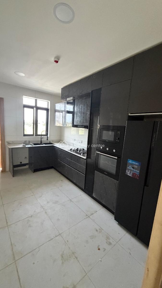 Lovely Spacious 2 Bedroom with Swimming Pool, Ikate, Lekki, Lagos, Flat / Apartment for Sale