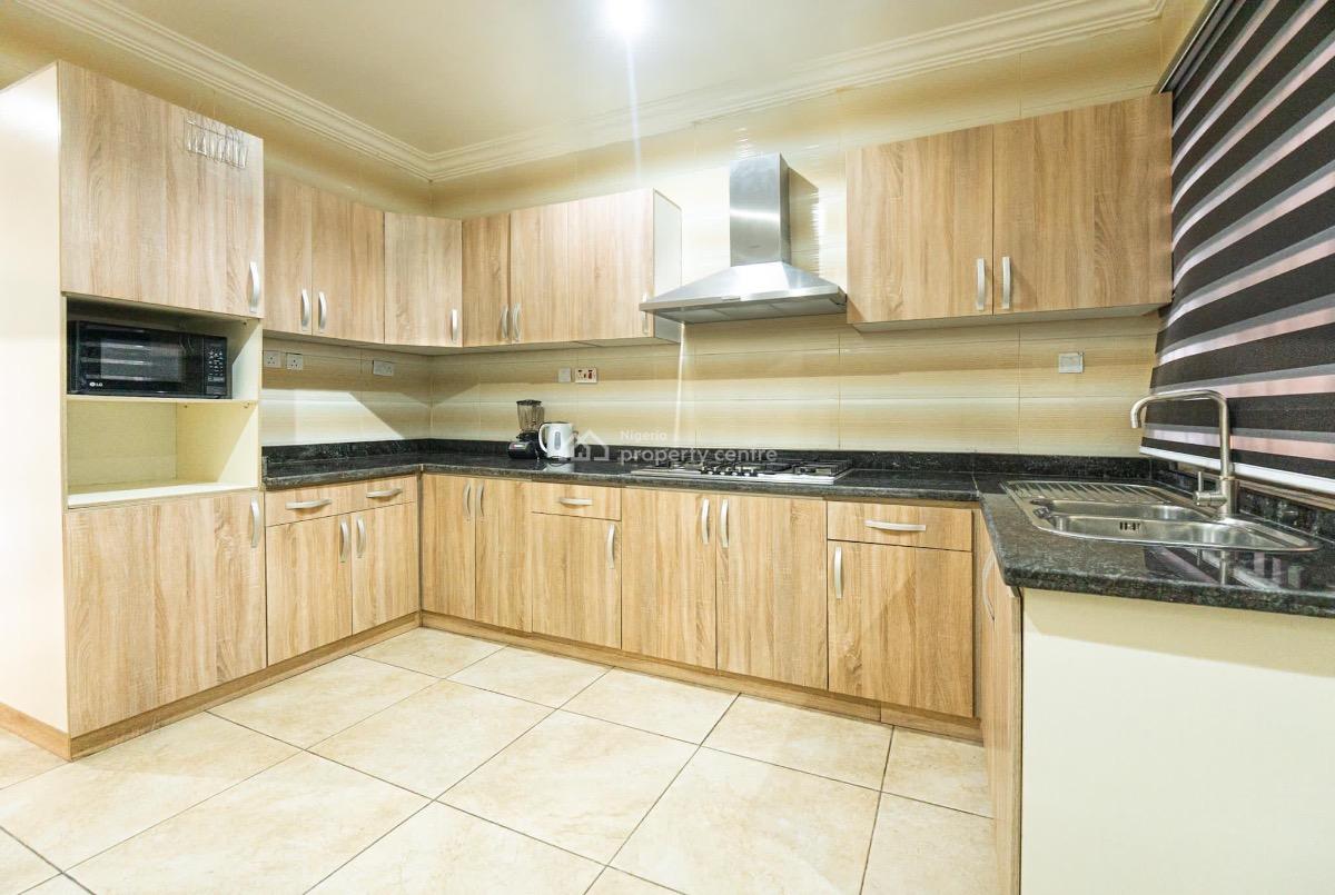 Elegant 3-bedroom Apartment with Modern Features Available From Today, Elegant 3 Bedroom Shortlet Apartment in Freedom Way, Lekki Phase 1, Lekki Phase 1, Lekki, Lagos, Flat / Apartment Short Let