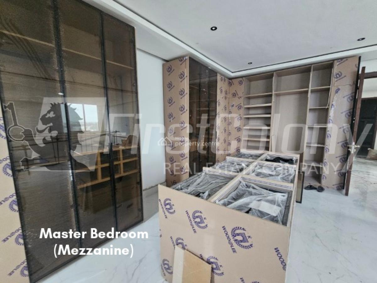New Built, Gigantic 4 Bedroom Pent-floor Maisonette (with Jetty), Ikoyi, Lagos, Flat / Apartment for Sale