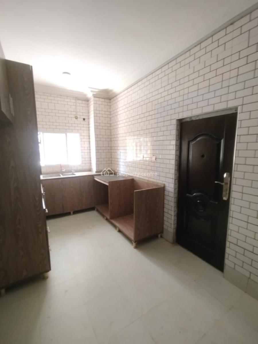 Standard 3 Bedroom Flat, Jahi, Abuja, Flat / Apartment for Rent