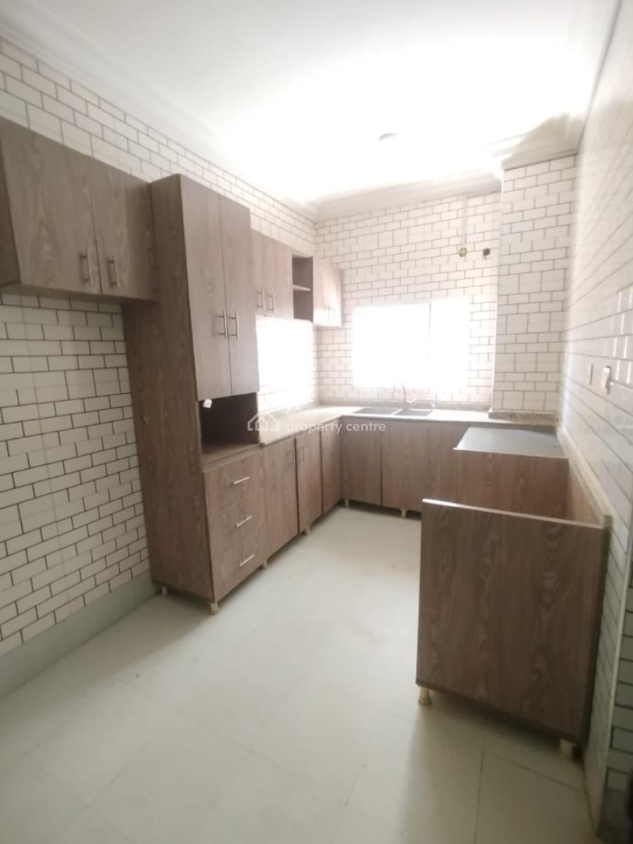 Standard 3 Bedroom Flat, Jahi, Abuja, Flat / Apartment for Rent