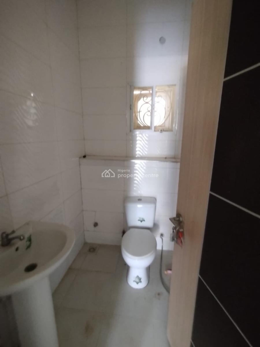 Standard 3 Bedroom Flat, Jahi, Abuja, Flat / Apartment for Rent