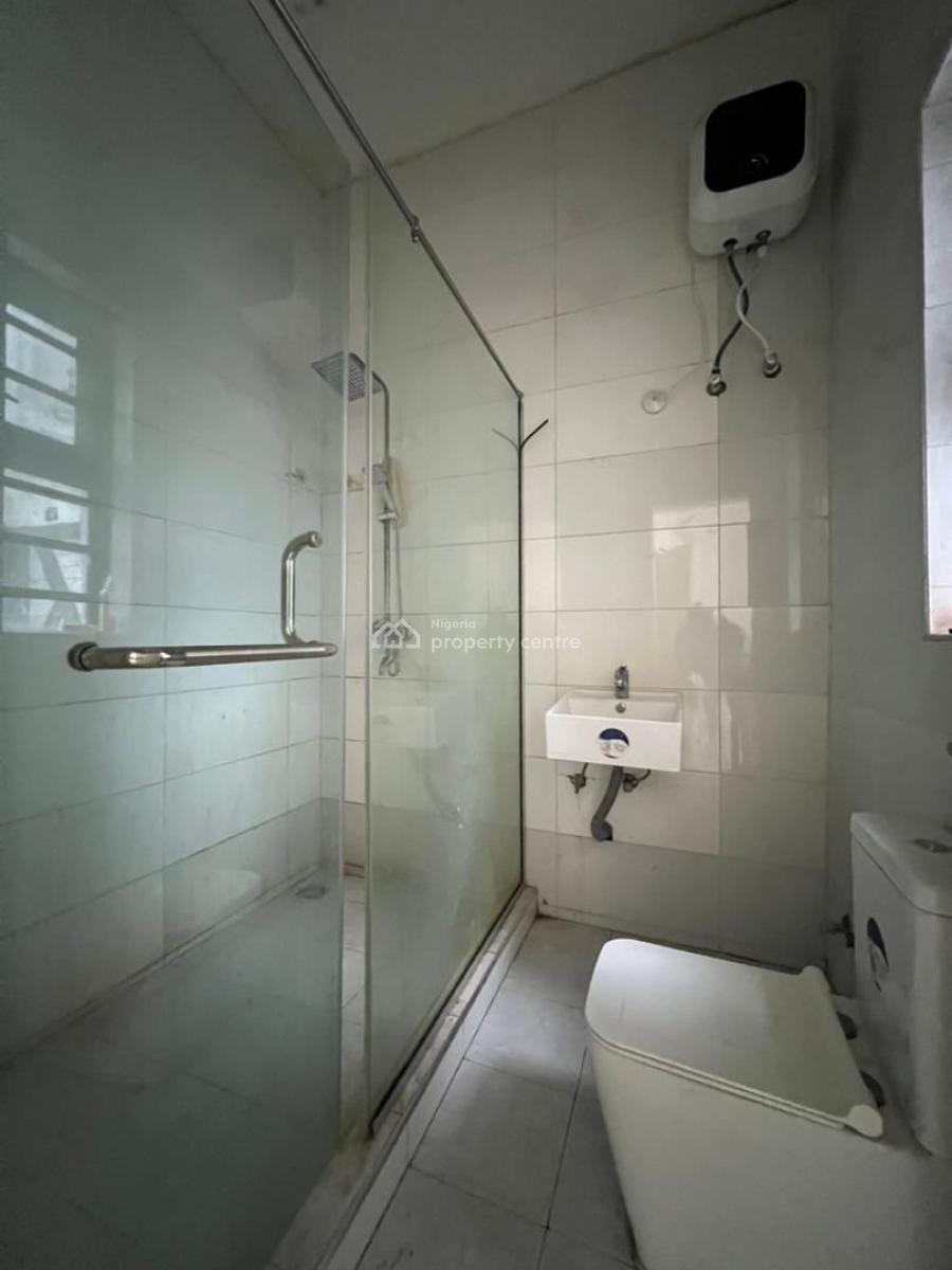Two Bedroom Apartment in a Call in Estate, Lekki Peninsula Scheme 2 Close to Abraham Adesanya, Ajah, Lagos, Flat / Apartment for Rent