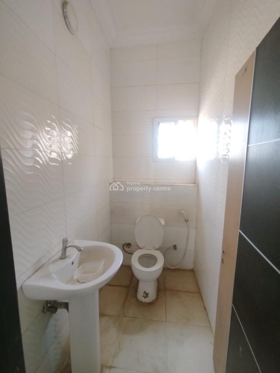Standard 3 Bedroom Flat Without Ba Second Floor, Jahi, Abuja, Flat / Apartment for Rent