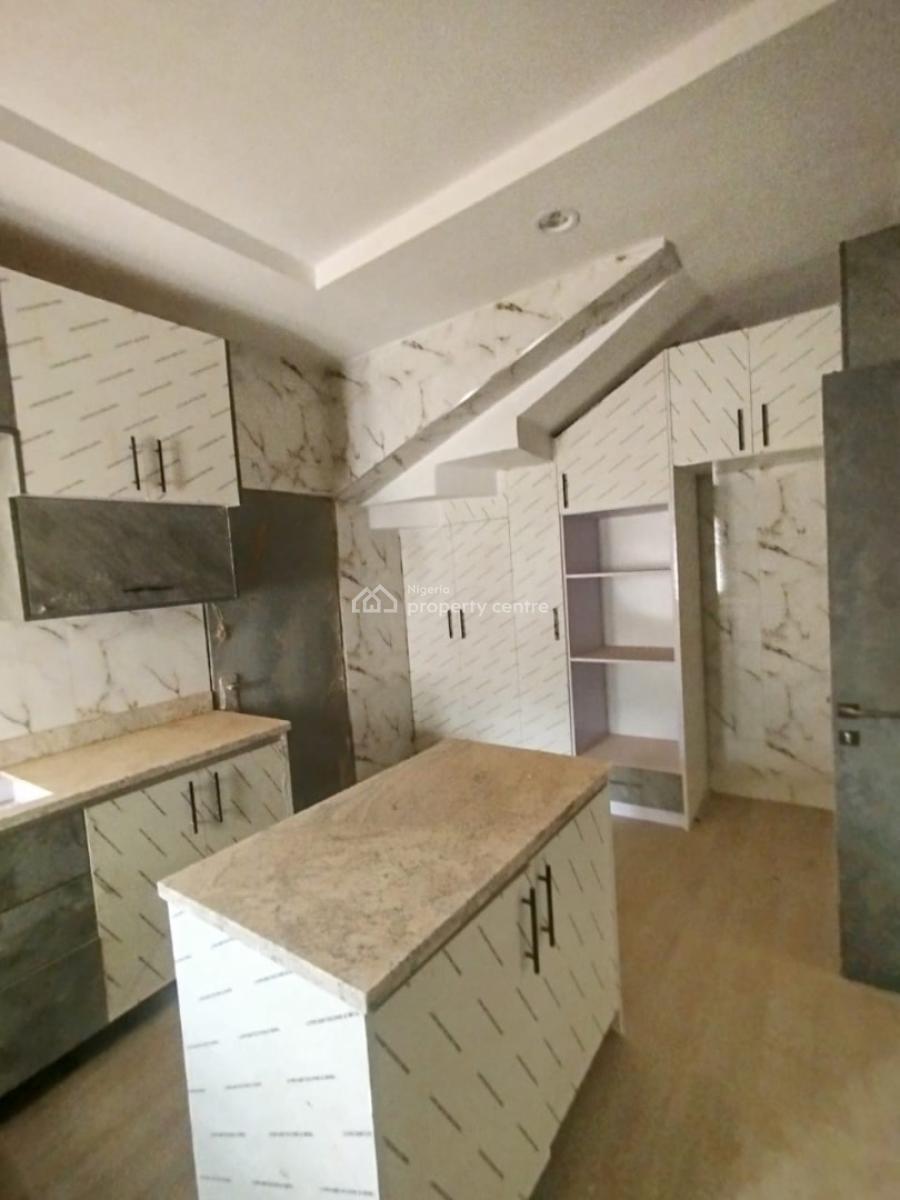 Newly Built 5 Bedrooms Terraced Duplex Tarred Road, Mabushi, Abuja, Terraced Duplex for Rent