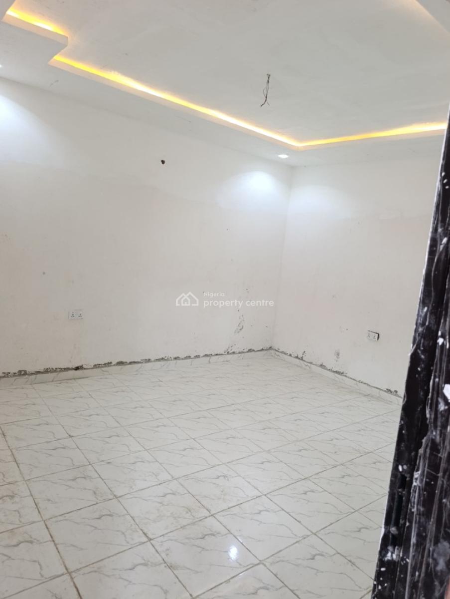 Very Decent and Nice Spacious Mini Flat. Upstairs with 4 Tenants, Gbagada, Lagos, Mini Flat (room and Parlour) for Rent