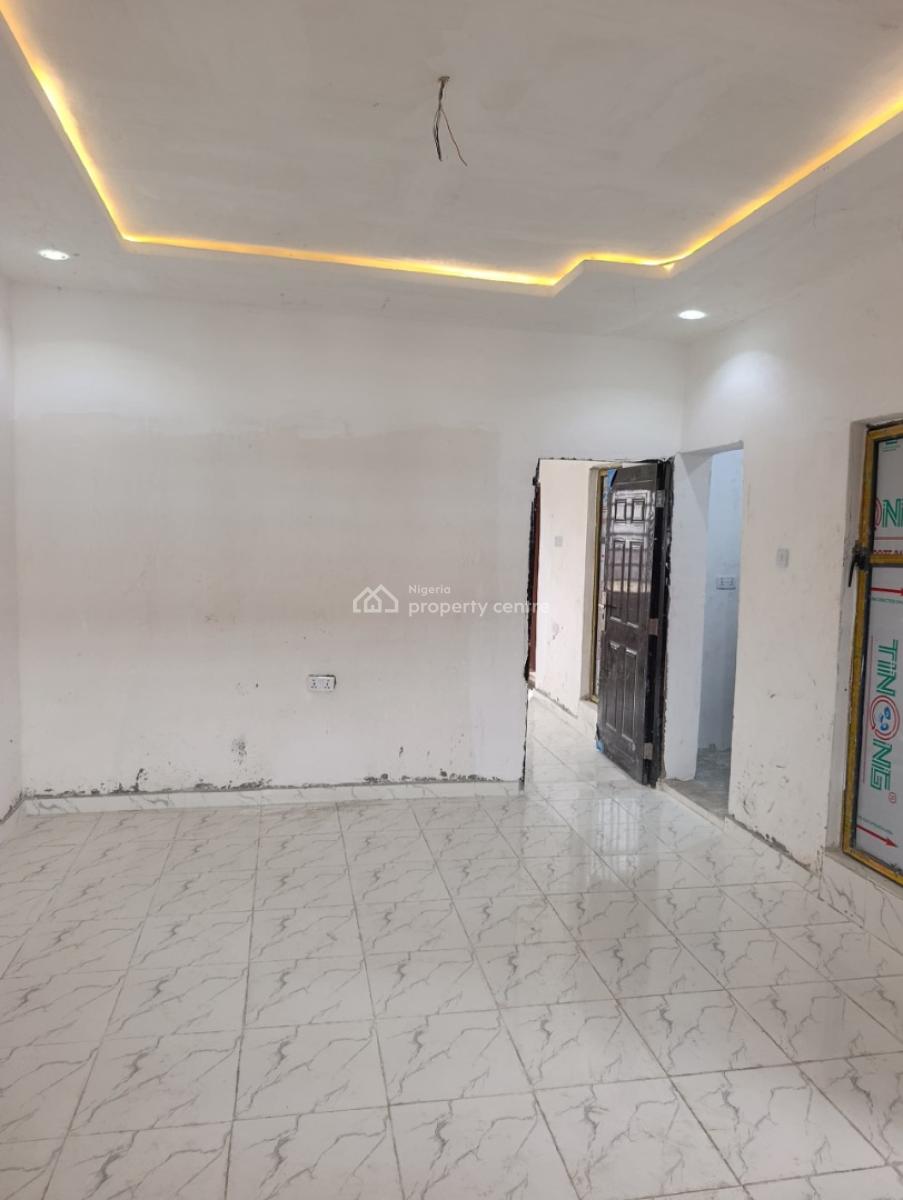 Very Decent and Nice Spacious Mini Flat. Upstairs with 4 Tenants, Gbagada, Lagos, Mini Flat (room and Parlour) for Rent