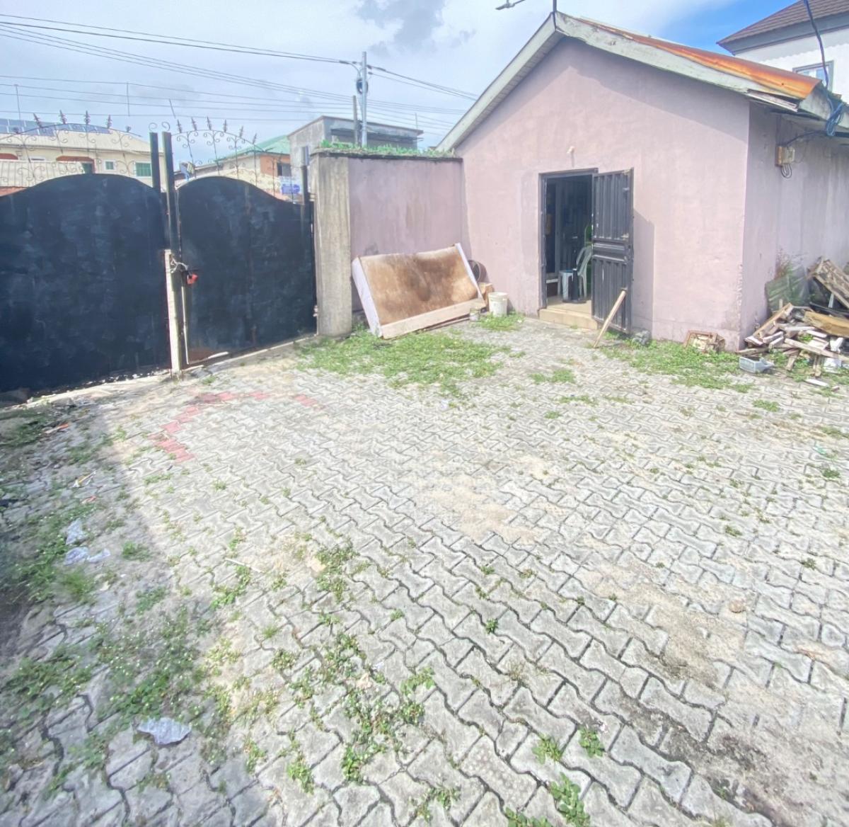 Commercial 3bedroom Bungalow on a Full Plot Facing a Major Road, Directly Facing Eputu Major Road, Eputu, Ibeju Lekki, Lagos, Detached Bungalow for Sale