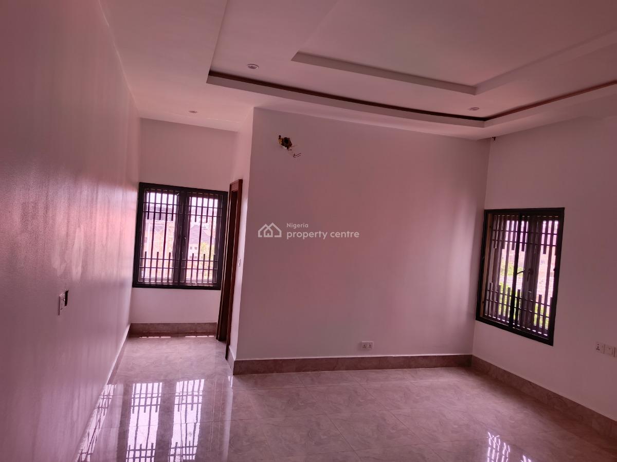 Spacious 3 Bedroom Flat with Bq, Wuye, Abuja, Flat / Apartment for Rent