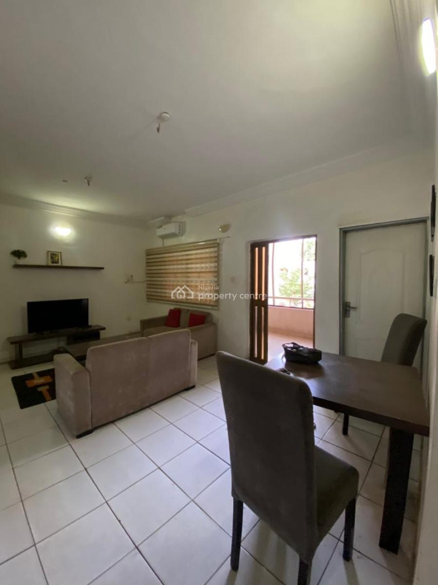 Recently Vacated Spacious 3 Bedroom Apartment, Zone 1, Wuse, Abuja, Flat / Apartment for Rent