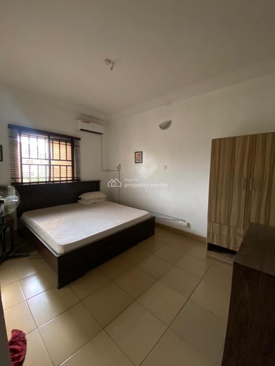 Recently Vacated Spacious 3 Bedroom Apartment, Zone 1, Wuse, Abuja, Flat / Apartment for Rent