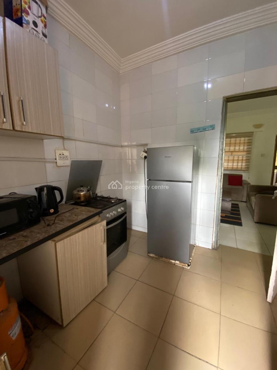 Recently Vacated Spacious 3 Bedroom Apartment, Zone 1, Wuse, Abuja, Flat / Apartment for Rent