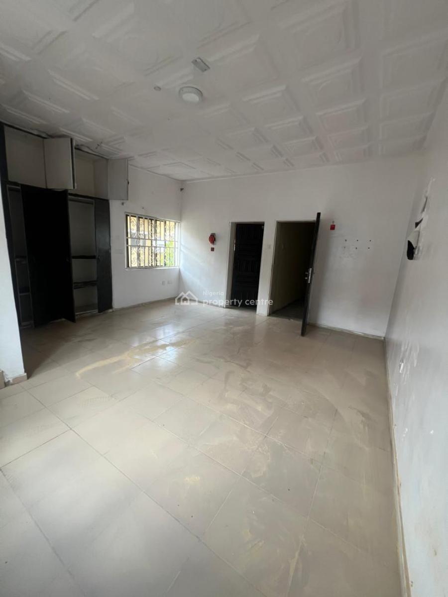 Standard Self Contain Upstairs, Admiralty Way By Brazas Plaza, Lekki Phase 1, Lekki, Lagos, Self Contain (single Rooms) for Rent