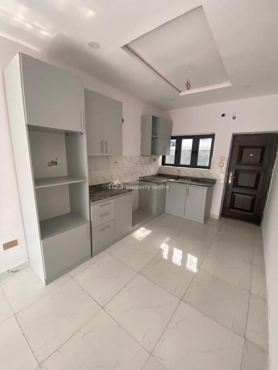 Luxury 3 Bedroom, Atlantic New Layout, General Paint Beside Pepperoni, Sangotedo, Ajah, Lagos, Terraced Duplex for Rent
