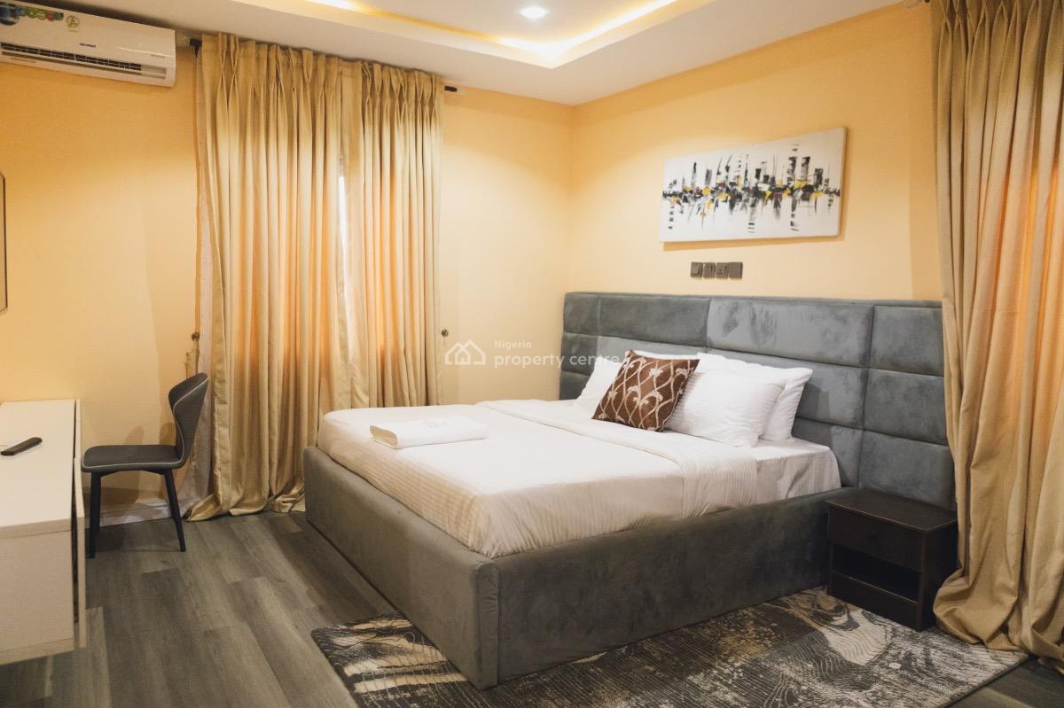 Luxurious 3 Bedroom Apartment, Gwarinpa, Gwarinpa, Abuja, Flat / Apartment Short Let