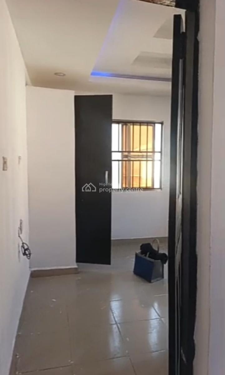 Compact Upstairs Mini Flat { Video}, Olokonla, Ajah, Lagos, Mini Flat (room and Parlour) for Rent