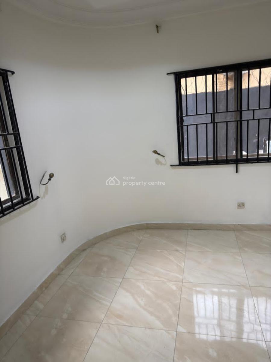 Lovely 2 Bedroom Flat Apartment, Harmony Estate, Gra Phase 1, Magodo, Lagos, Flat / Apartment for Rent