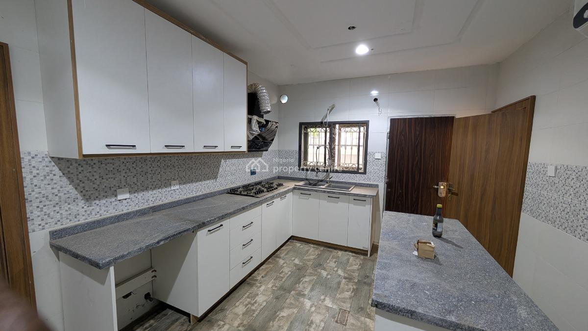 Newly Built and Luxury 4bedroom Terrace with Bq, Wuse, Abuja, Terraced Duplex for Sale