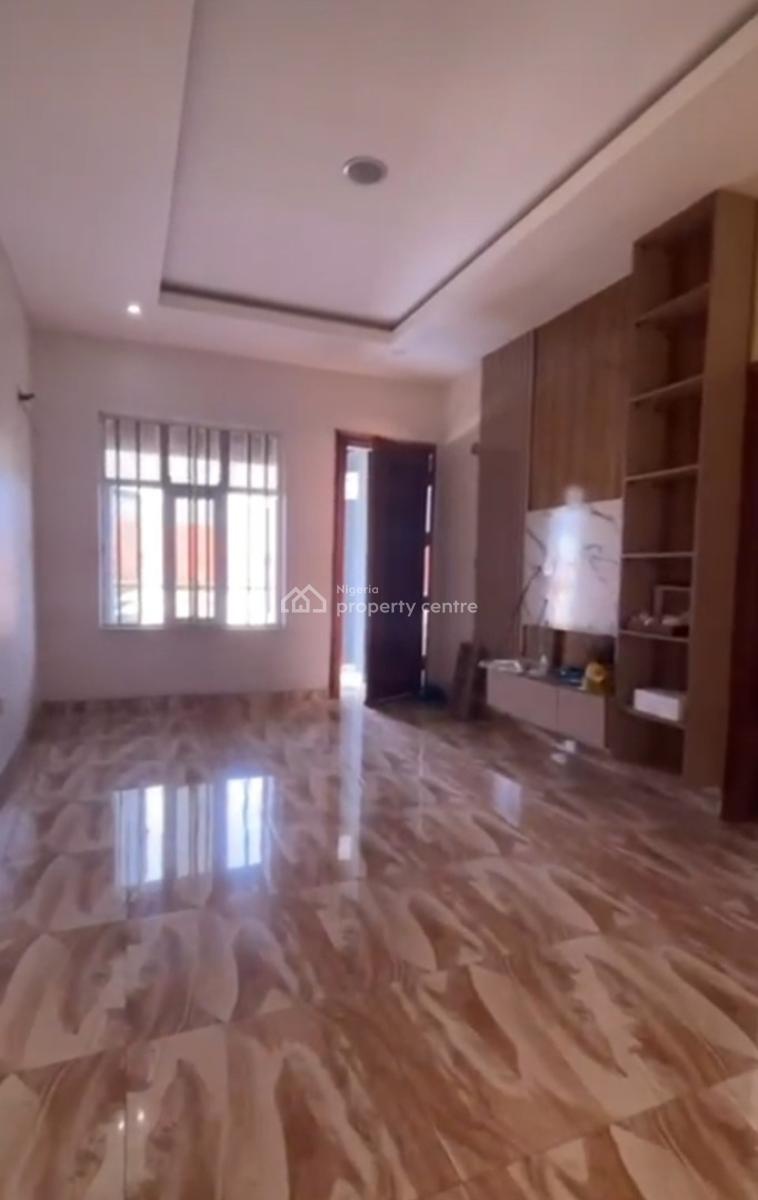 Exquisitely Maintained 5 Bedrooms Semi-detached House, Royal Garden Estate, Ajah, Lagos, Semi-detached Duplex for Sale