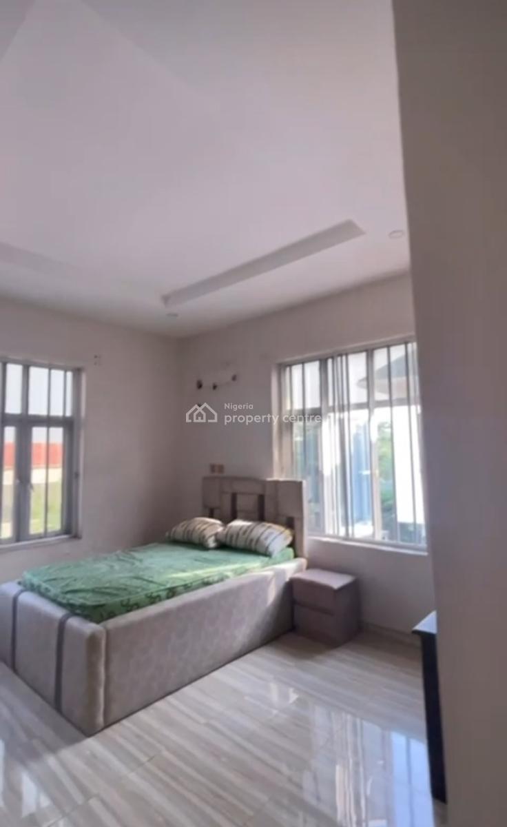 Exquisitely Maintained 5 Bedrooms Semi-detached House, Royal Garden Estate, Ajah, Lagos, Semi-detached Duplex for Sale