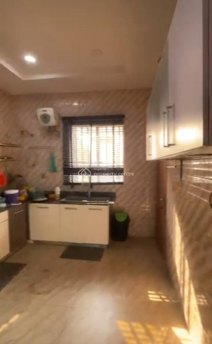 Exquisitely Maintained 5 Bedrooms Semi-detached House, Royal Garden Estate, Ajah, Lagos, Semi-detached Duplex for Sale