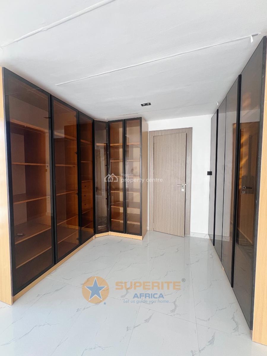 5-bedroom Semi-detached Duplex, Vgc, Lekki, Lagos, Semi-detached Duplex for Sale