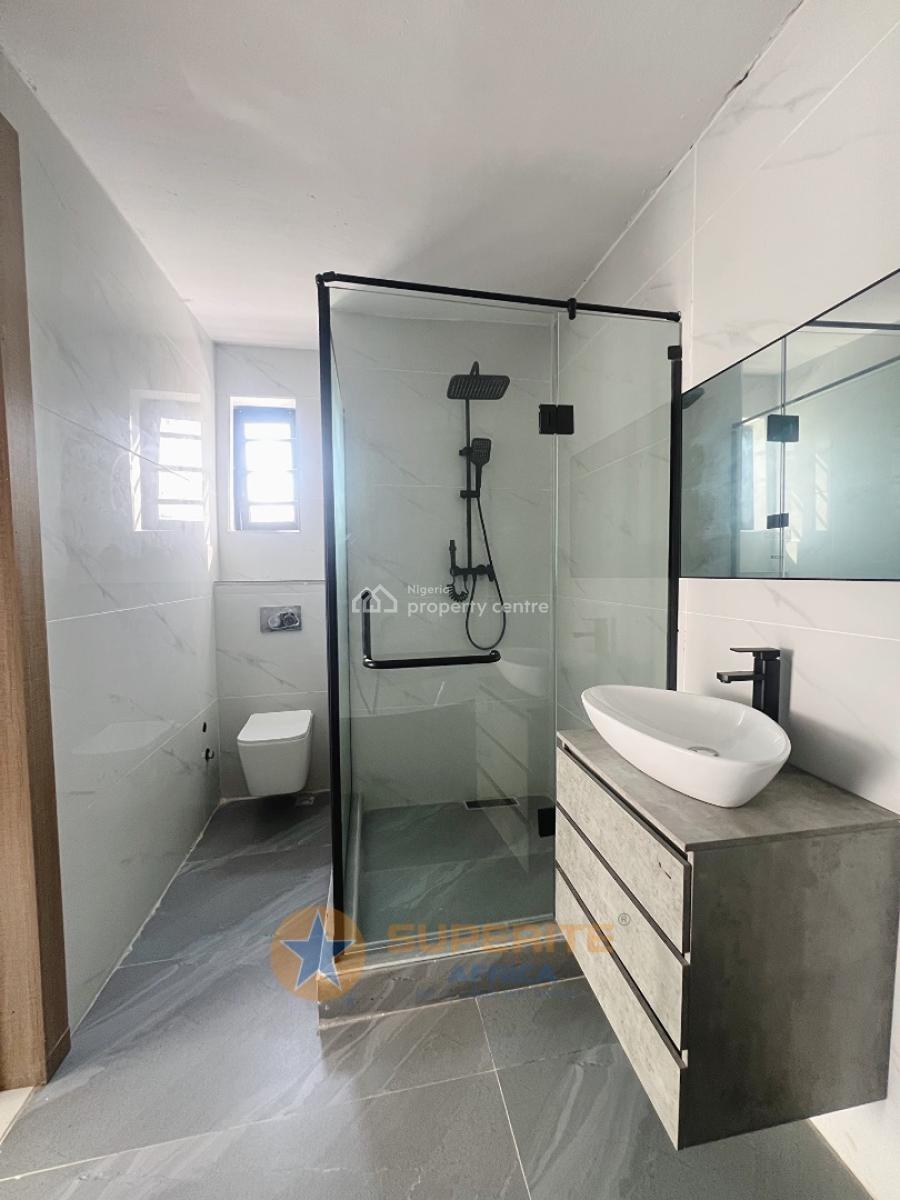5-bedroom Semi-detached Duplex, Vgc, Lekki, Lagos, Semi-detached Duplex for Sale