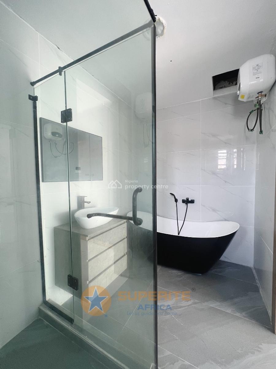 5-bedroom Semi-detached Duplex, Vgc, Lekki, Lagos, Semi-detached Duplex for Sale