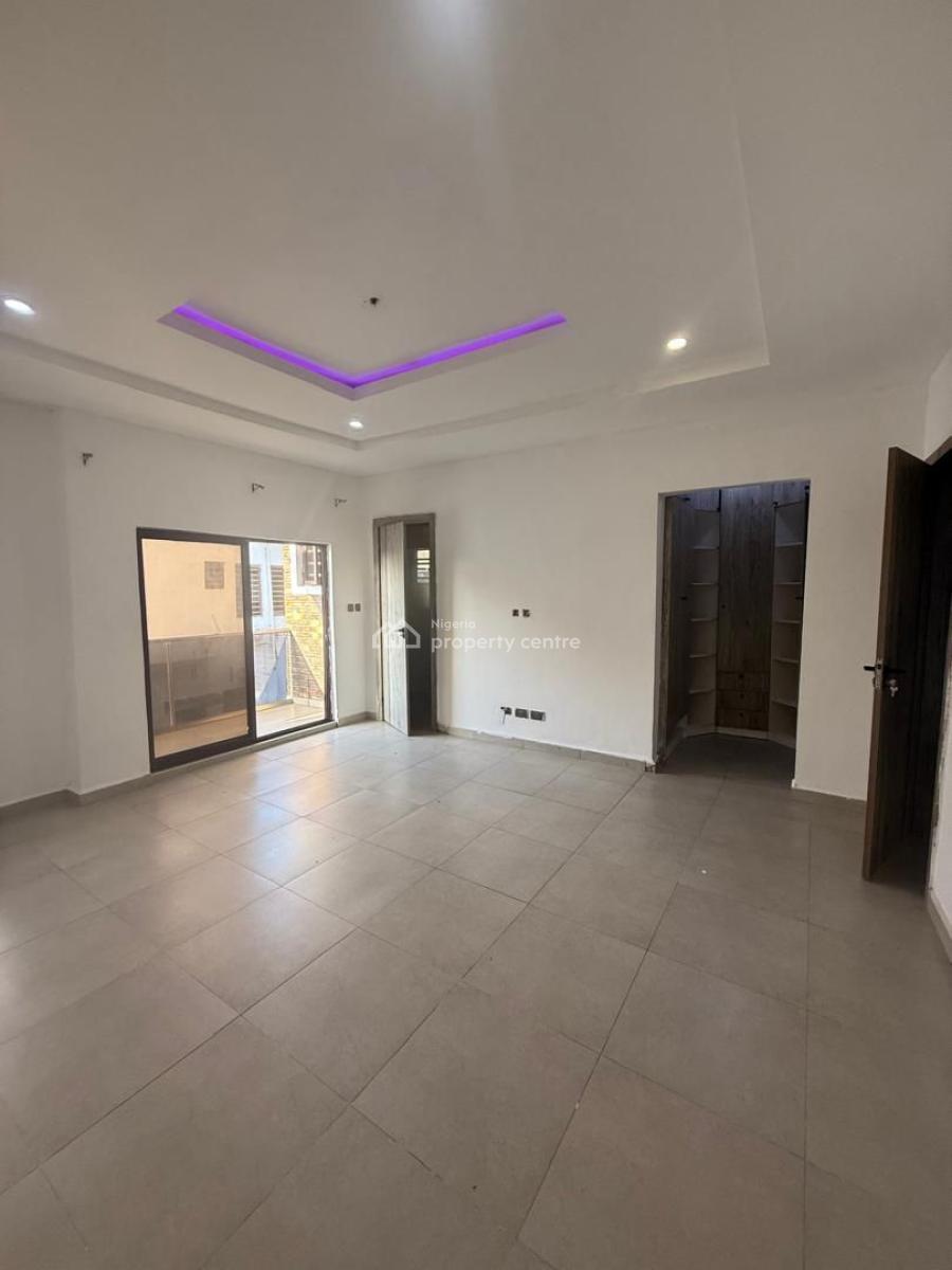 Luxurious and Spacious Masters Bedroom, Dpk Estate, Orchid Rd, Lekki, Lagos, Flat / Apartment for Rent