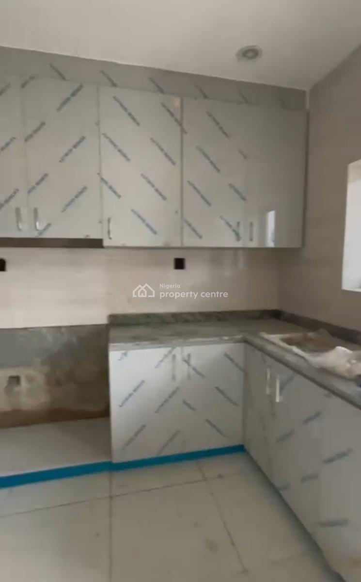 Luxurious 3 Bedroom Flat, ⁠very Spacious and Comfortable, Along Lokogoma Road, Gaduwa, Abuja, Flat / Apartment for Rent