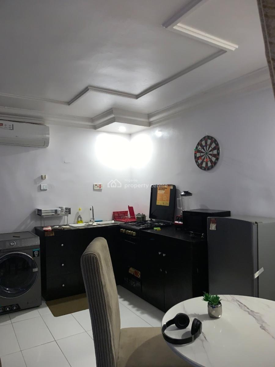 Furnished 1 Bedroom Apartment, Victoria Island, Victoria Island (vi), Lagos, Mini Flat (room and Parlour) for Rent