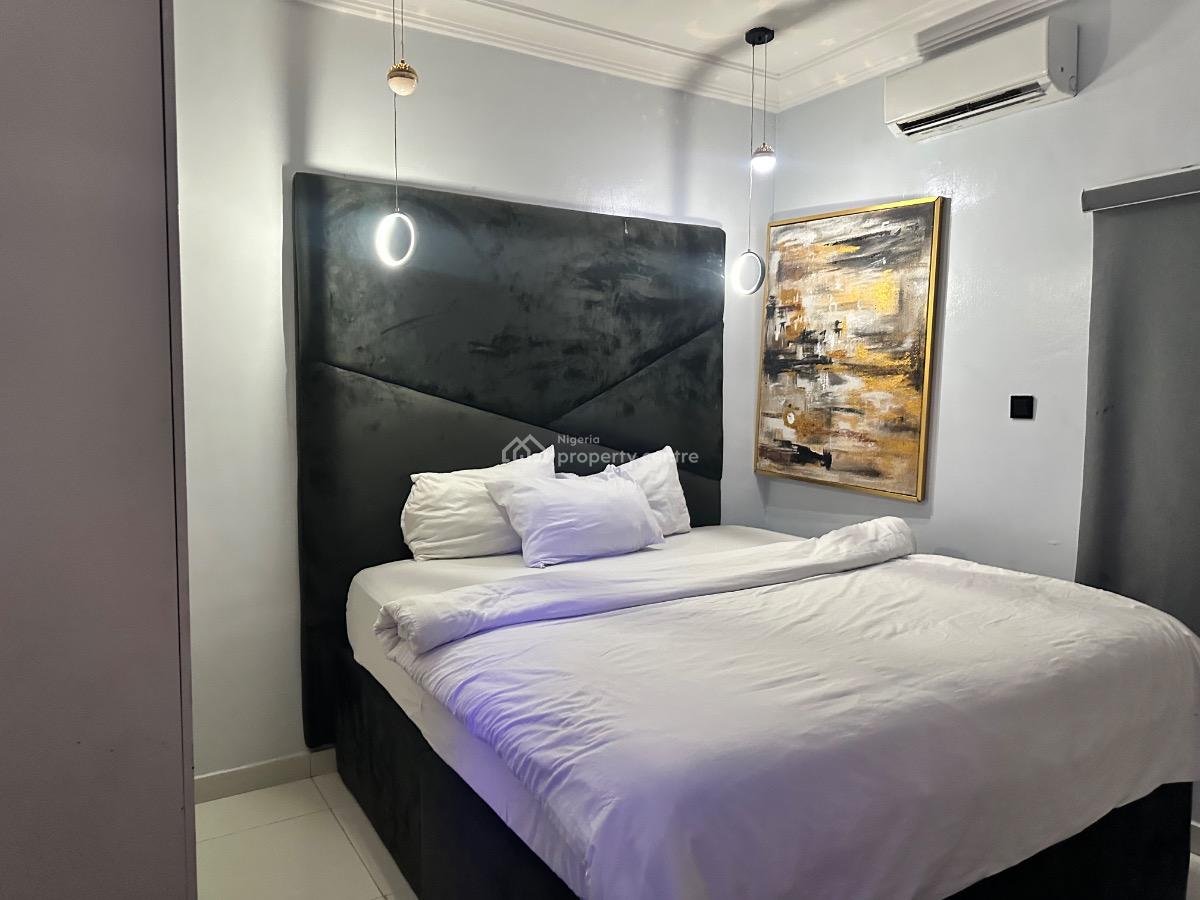Luxury 2 Bedroom, Olubunmi Owa Off Admiralty Way, Lekki Phase 1, Lekki, Lagos, Flat / Apartment Short Let