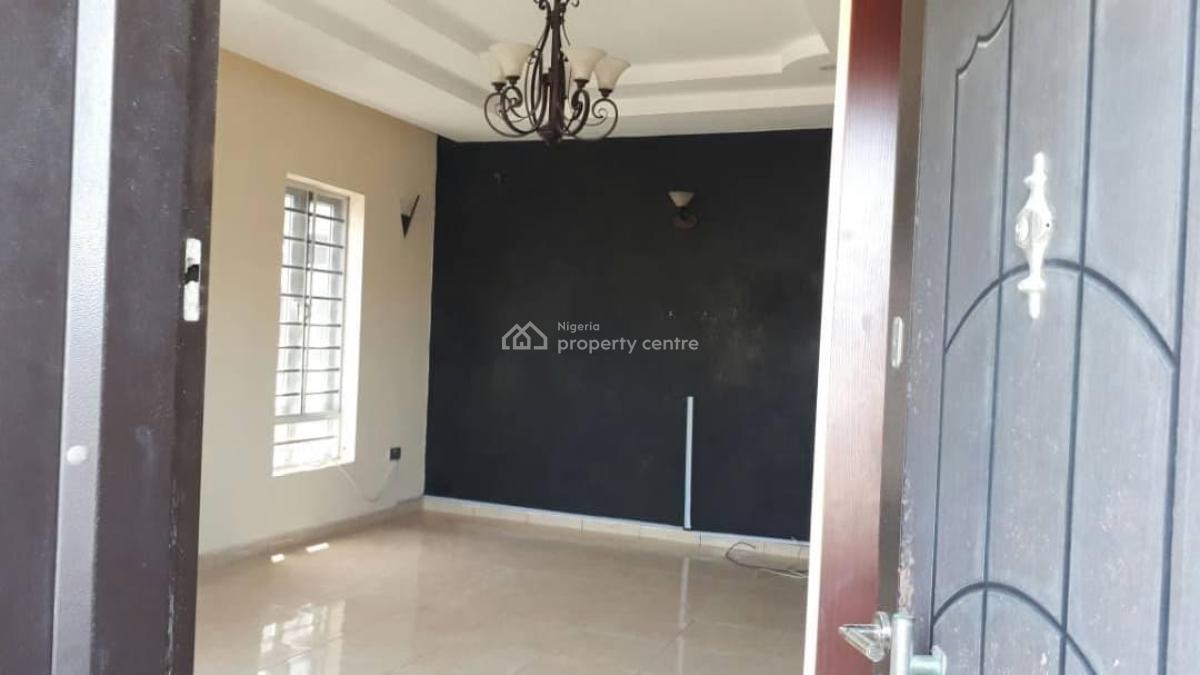 Newly Renovated 5 Bedrm Fully Detached Duplex Wt Bq in a Secure Estate, Ikota, Lekki, Lagos, Detached Duplex for Rent