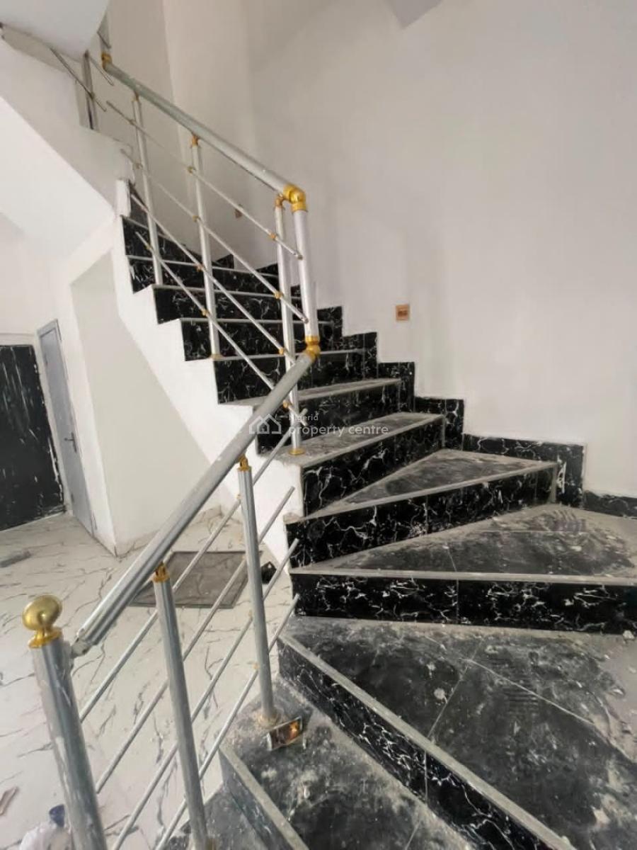 Sharp 4 Bedroom Terrace Duplex in Ikota, Ikota, Ikota, Lekki, Lagos, Flat / Apartment for Rent