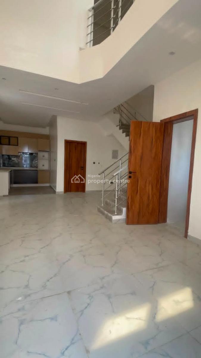 Sharp 4 Bedroom Terrace Duplex in Ikota, Ikota, Ikota, Lekki, Lagos, Flat / Apartment for Rent