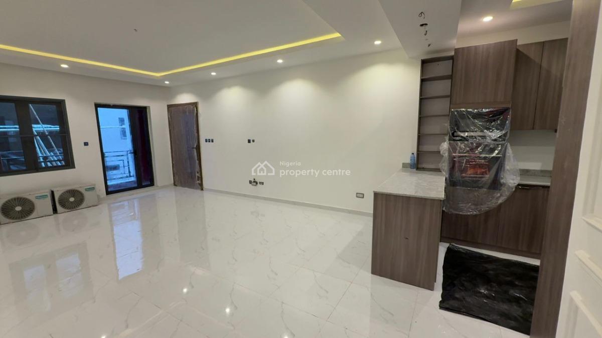 Executive 3 Bedroom Apartment with Bq, Ilasan, Lekki, Lagos, Flat / Apartment for Sale