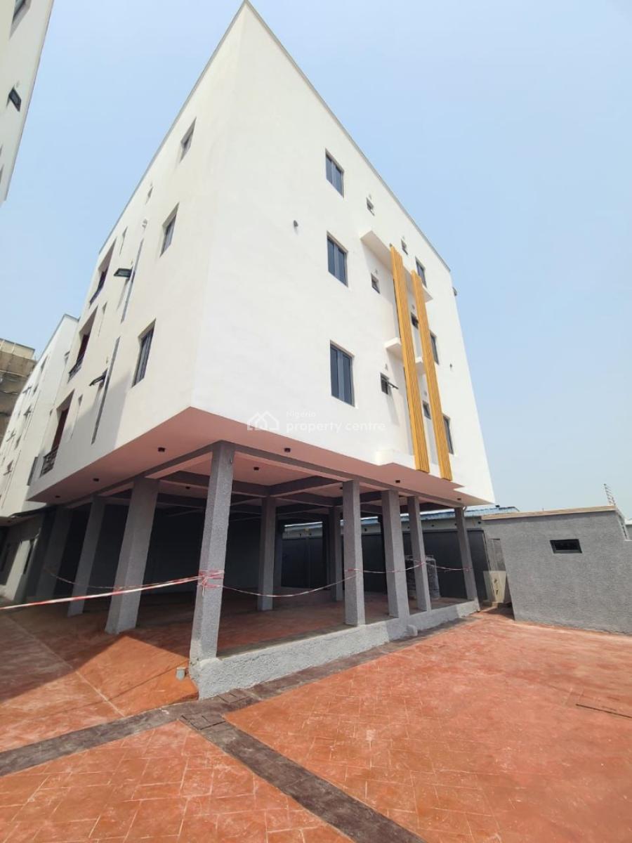 Executive 3 Bedroom Apartment with Bq, Ilasan, Lekki, Lagos, Flat / Apartment for Sale