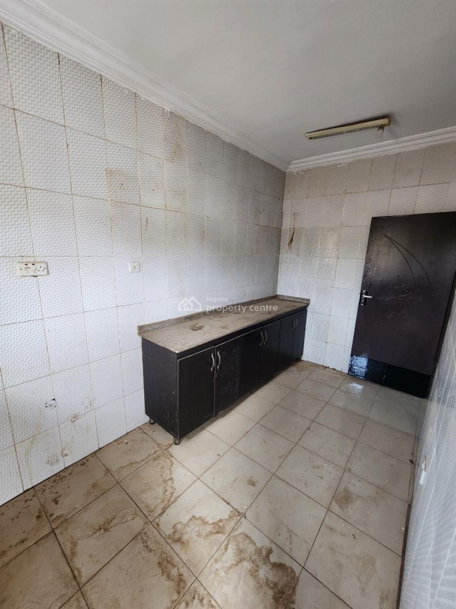 Luxury Two Bedroom Block of Flat, Dawaki District, Dawaki, Gwarinpa, Abuja, Flat / Apartment for Rent