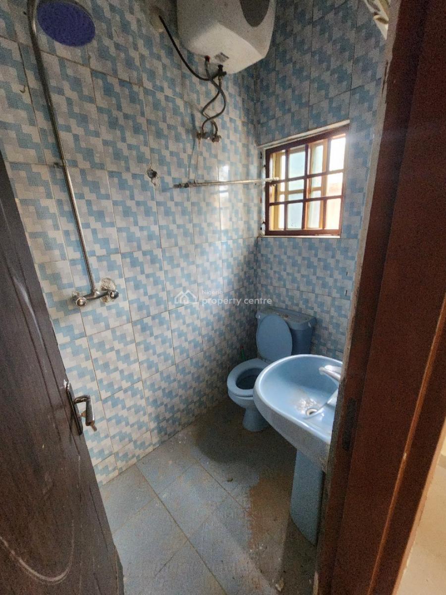 Luxury Two Bedroom Block of Flat, Dawaki District, Dawaki, Gwarinpa, Abuja, Flat / Apartment for Rent