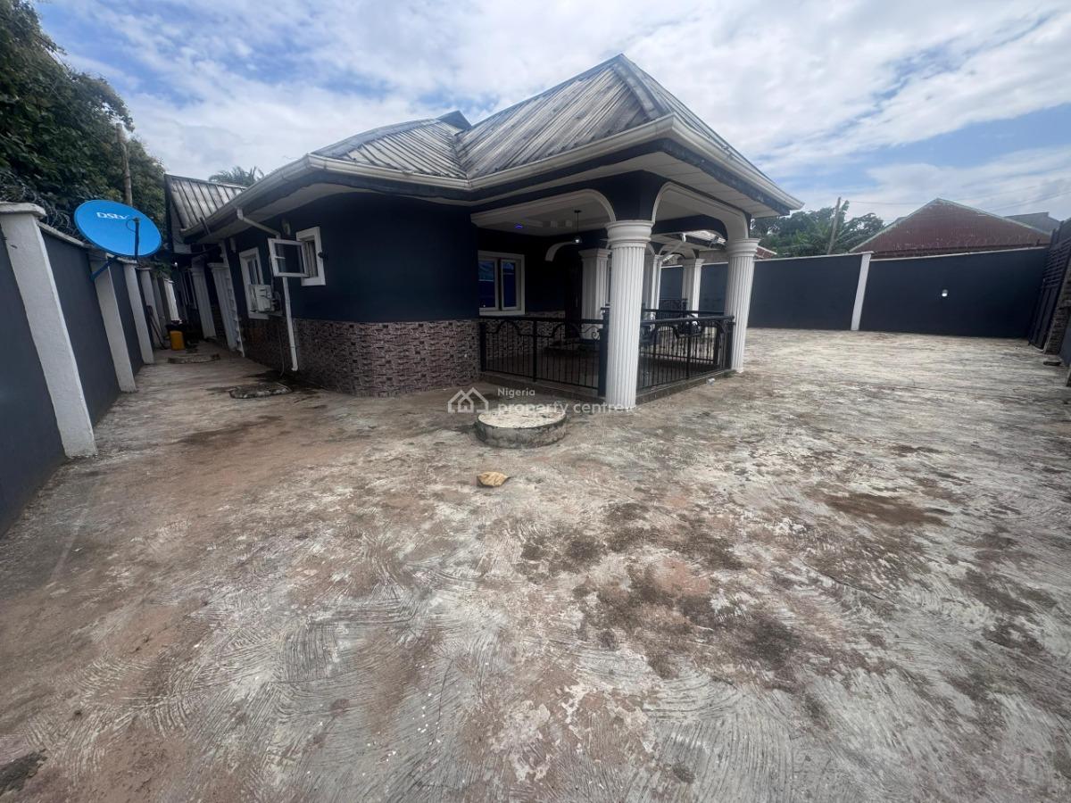 3 Bedroom Bungalow with a Bq, Wuramart Supermarket Axis Oba Ile, Akure, Ondo, Detached Bungalow for Sale