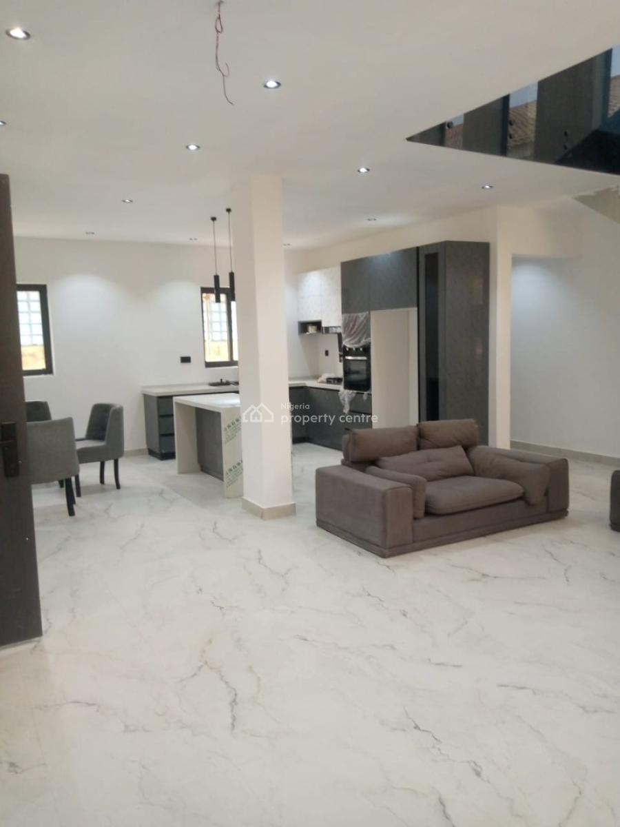 Luxury 3 Bedroom Maisonette Duplex Available, No. 25 Water Co Operation Drive, Oniru Estate, Oniru, Victoria Island (vi), Lagos, House for Sale