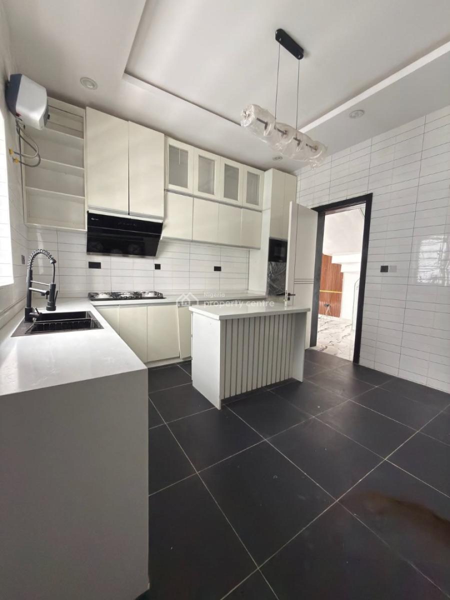 Spacious and Well-finished Semi-detached Duplex in a Gated Estate, Good for Family Living Orchid, Lekki, Lagos, Semi-detached Duplex for Rent